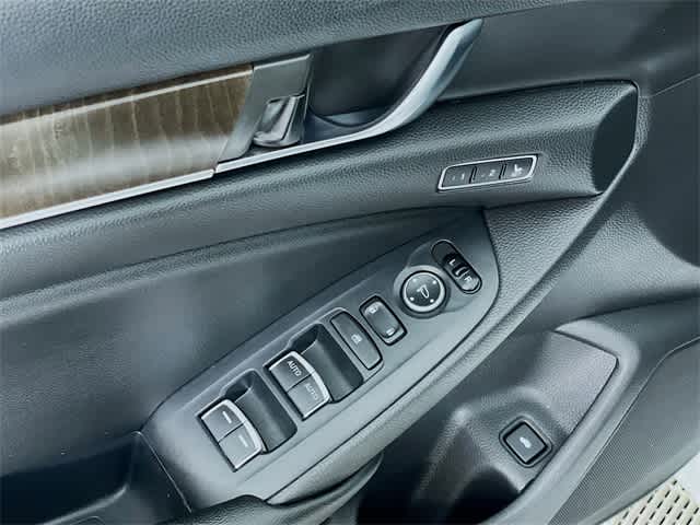 2020 Honda Accord EX-L photo 15