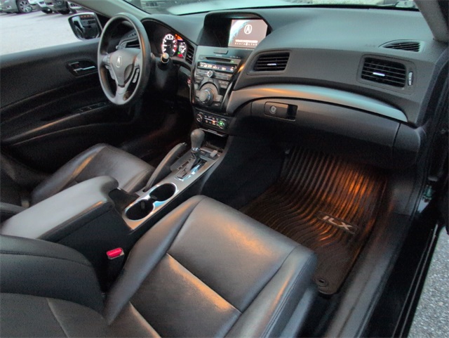 2013 Acura ILX 2.0L Technology photo 15