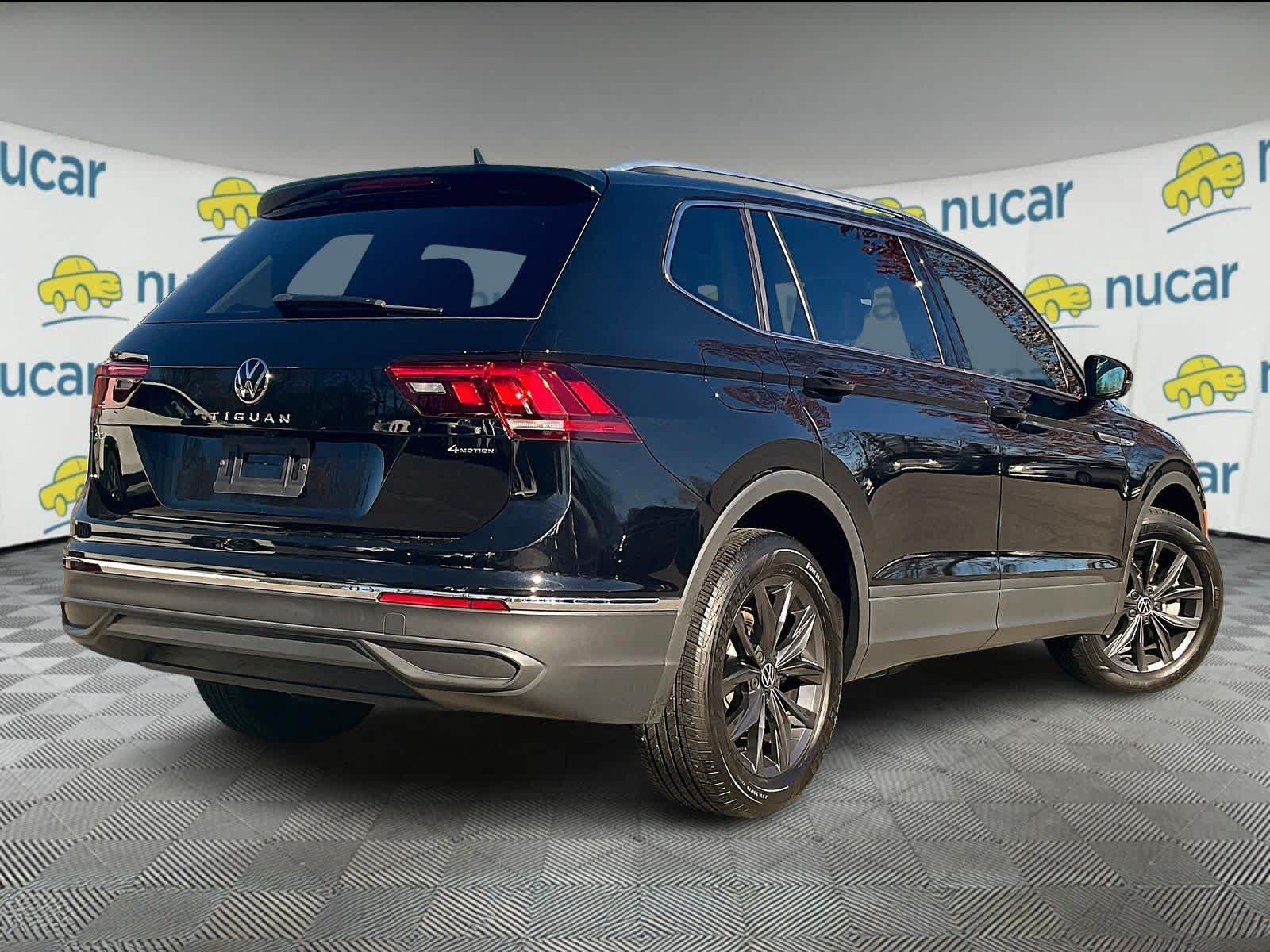 2022 Volkswagen Tiguan SE photo 2