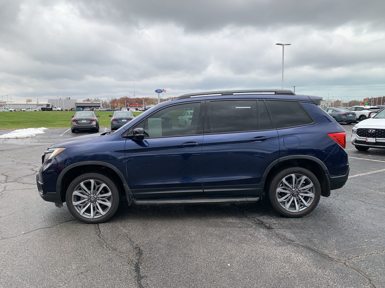 2019 Honda Passport Elite photo 2