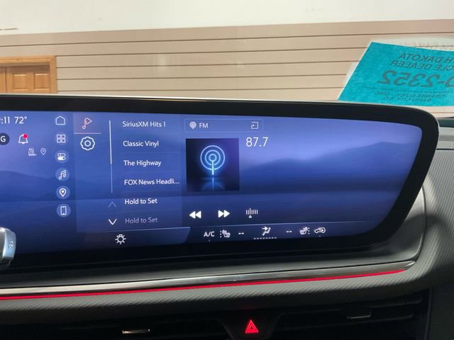 2025 Buick Envision Preferred photo 14