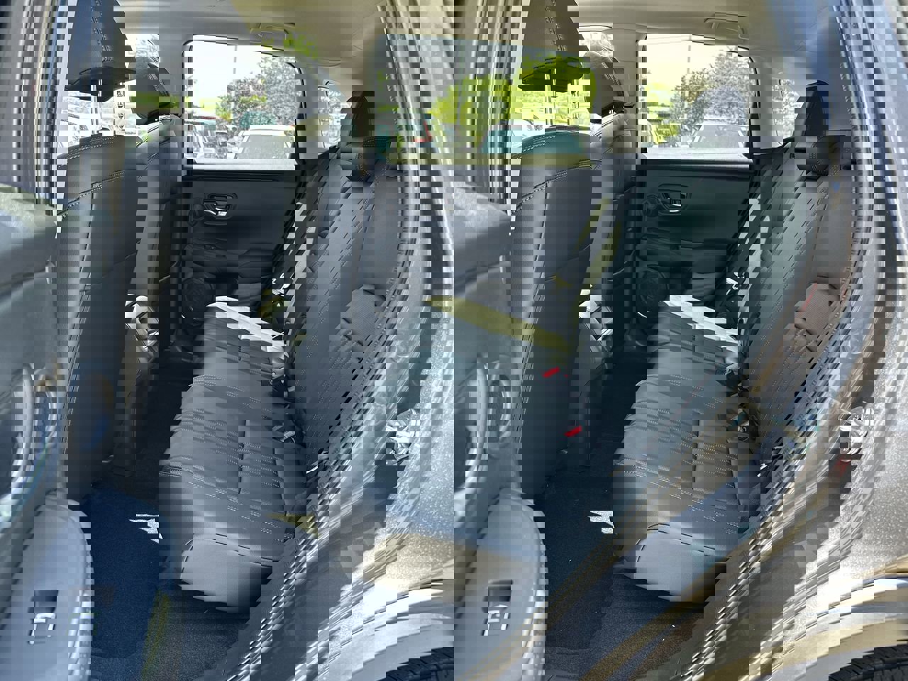 2026 Honda HR-V EX-L photo 21