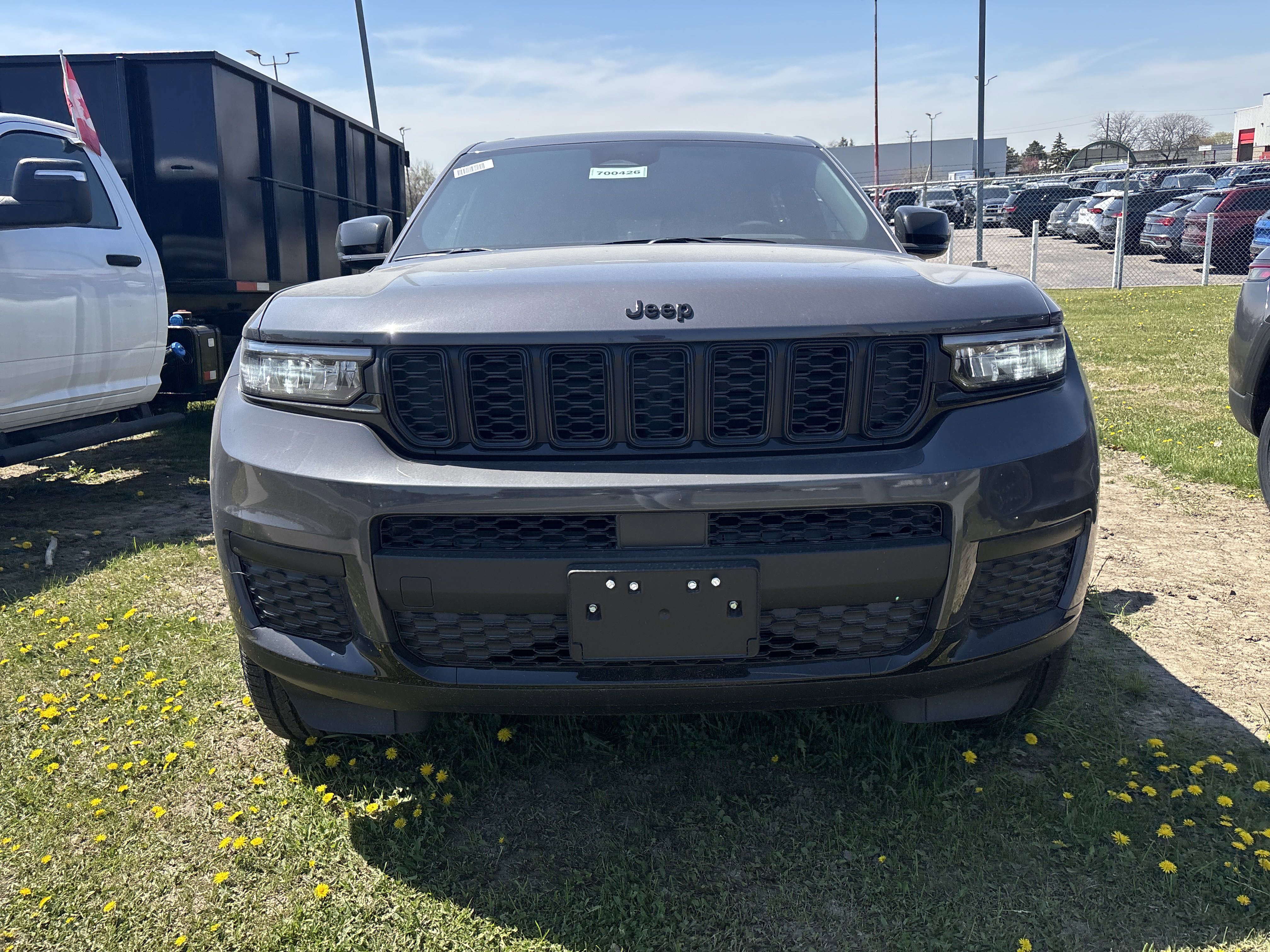 New 2025 Baltic Grey Metallic Jeep Altitude image 2