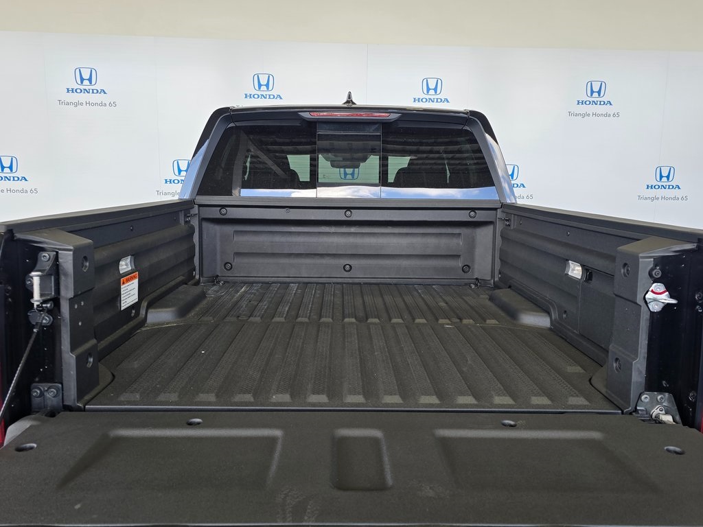 2025 Honda Ridgeline Black Edition photo 46