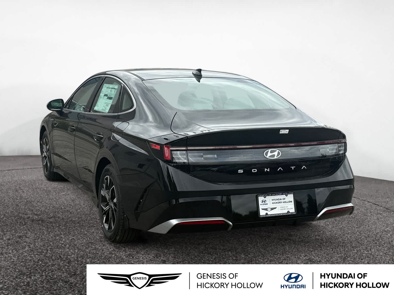 2025 Hyundai Sonata SEL photo 3