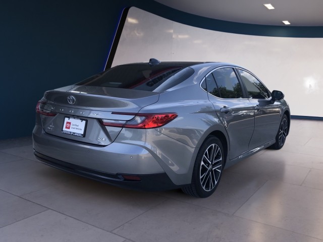 2025 Toyota Camry XLE photo 5