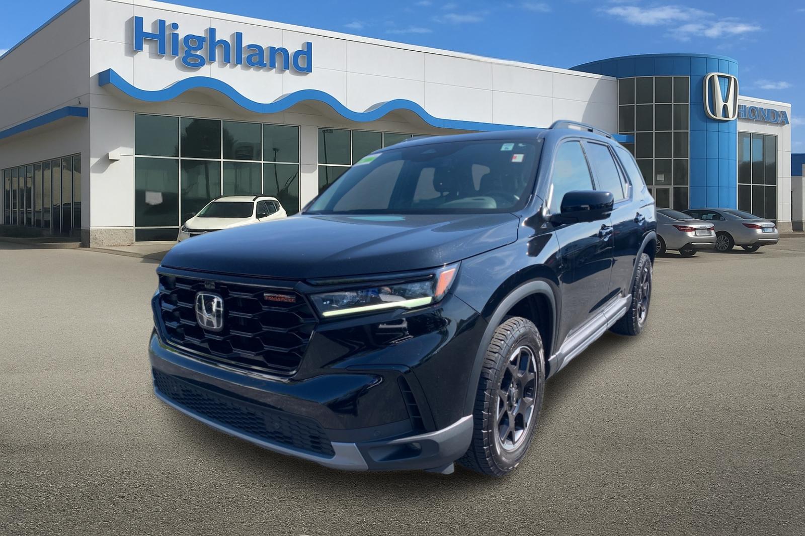 2025 Honda Pilot TrailSport's photo