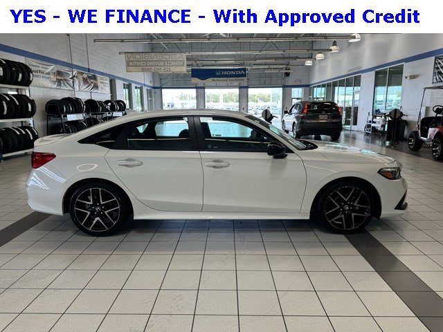 2024 Honda Civic Sport photo 3