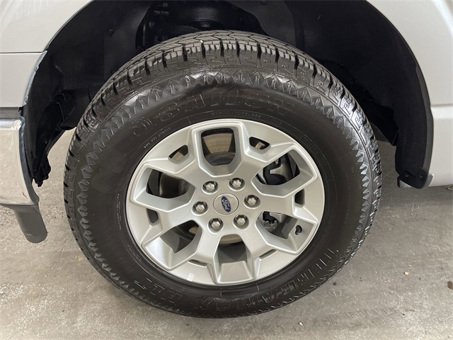 2023 Ford F-150 XLT photo 22