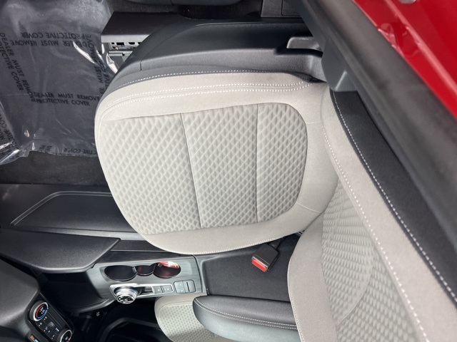 2021 Ford Escape SE photo 23