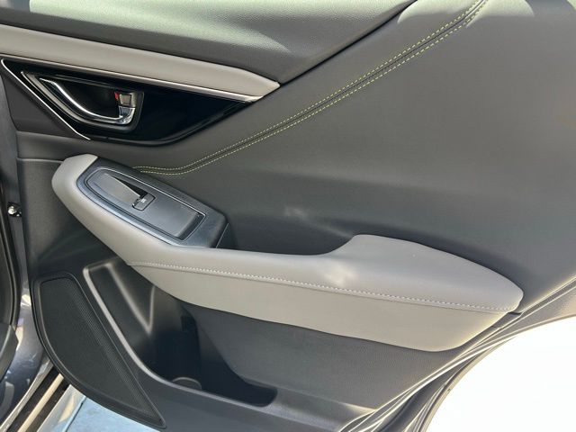 2025 Subaru Outback Onyx Edition photo 23