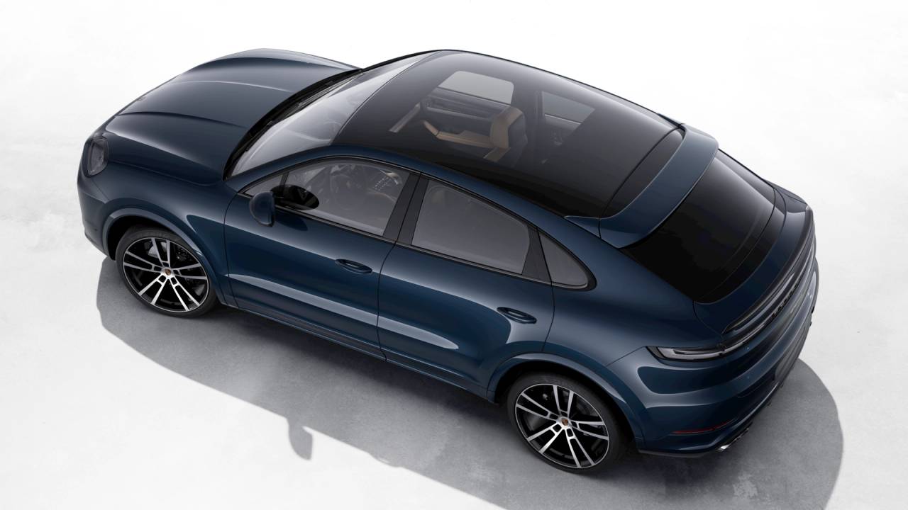 2026 Porsche Cayenne Coupe photo 4