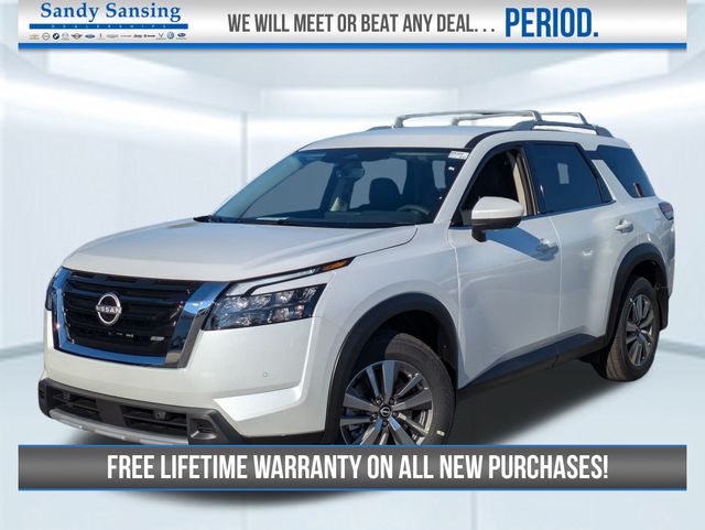 2025 Nissan Pathfinder SL's photo