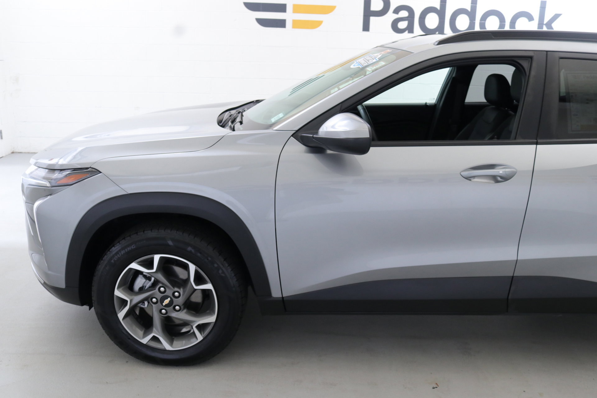 2024 Chevrolet Trax LT photo 3