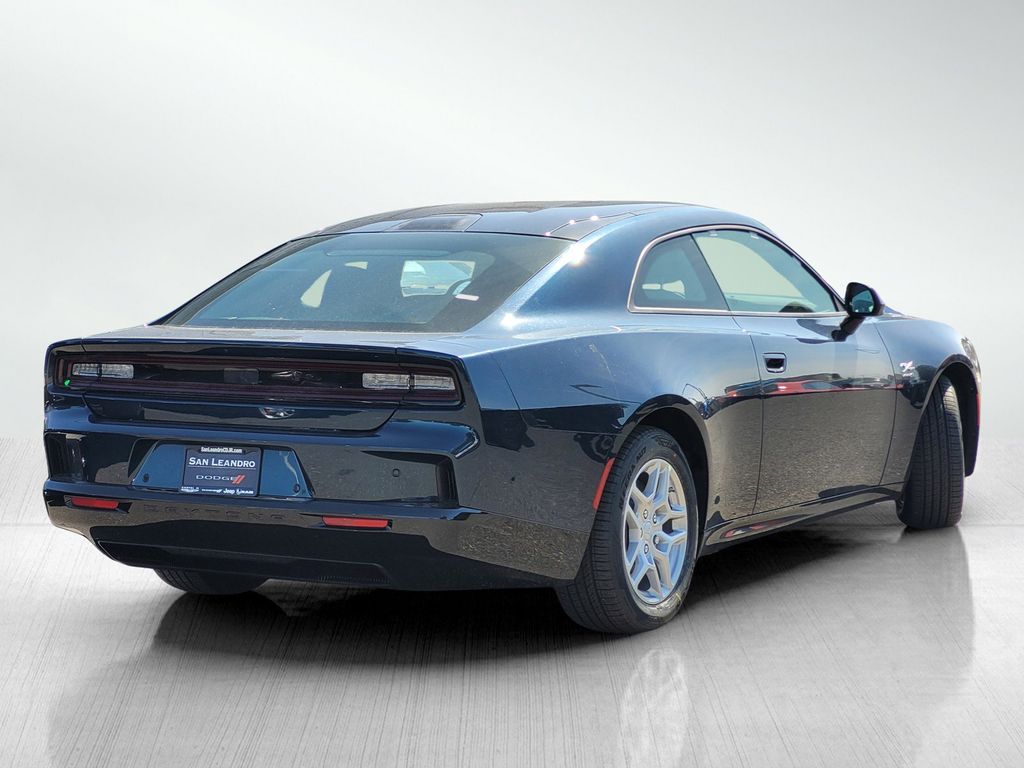 2025 Dodge Charger R/T AWD photo 4