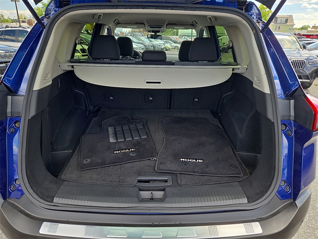 2023 Nissan Rogue SV photo 29