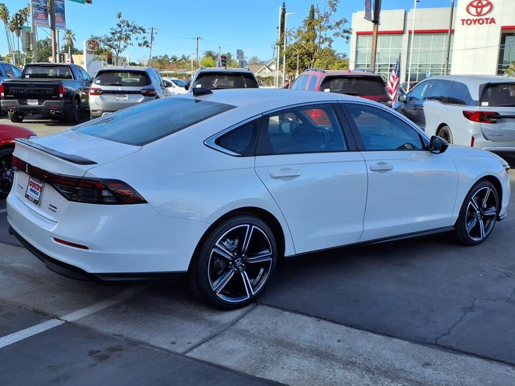 2025 Honda Accord Hybrid Sport photo 4