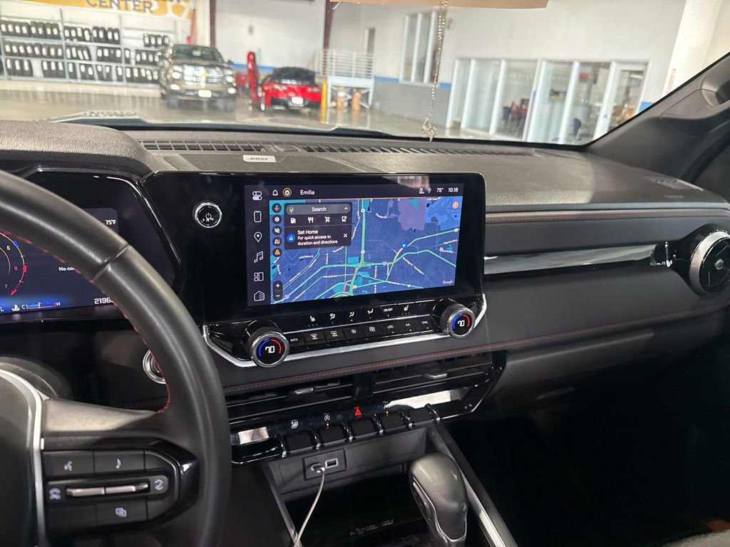 2024 Chevrolet Colorado Z71 photo 17