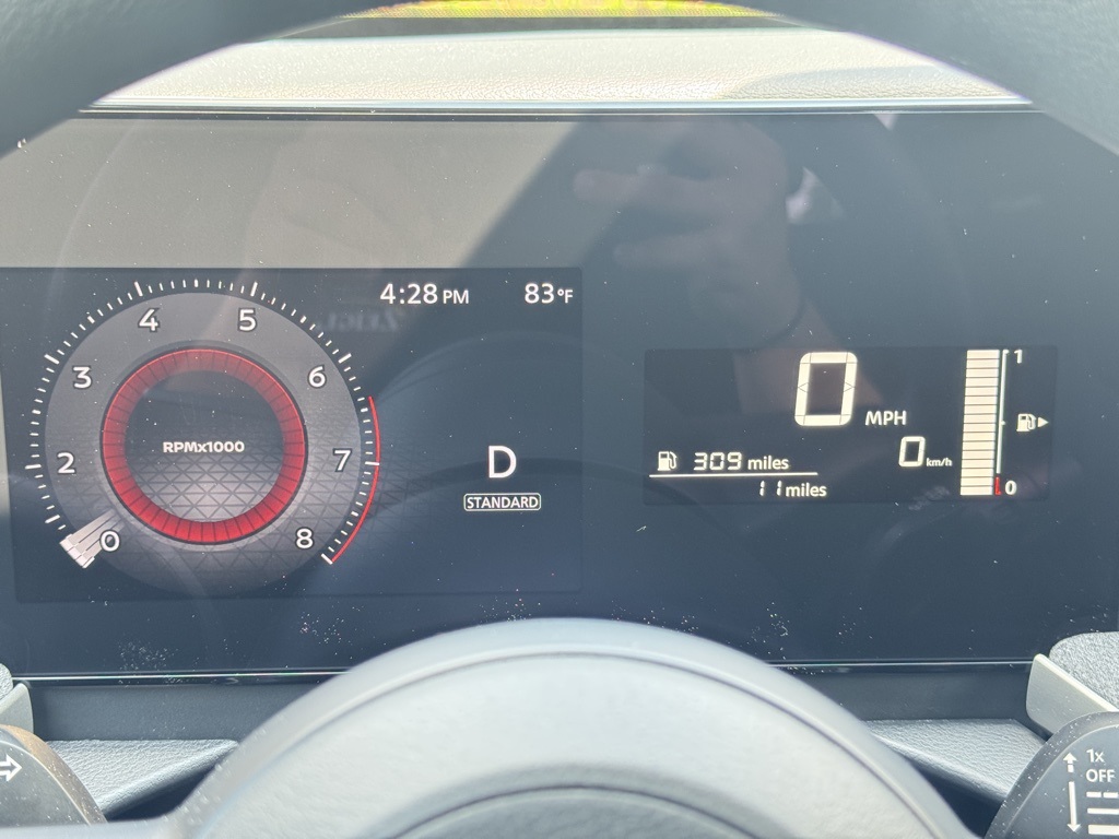 2025 Nissan Kicks SV photo 27