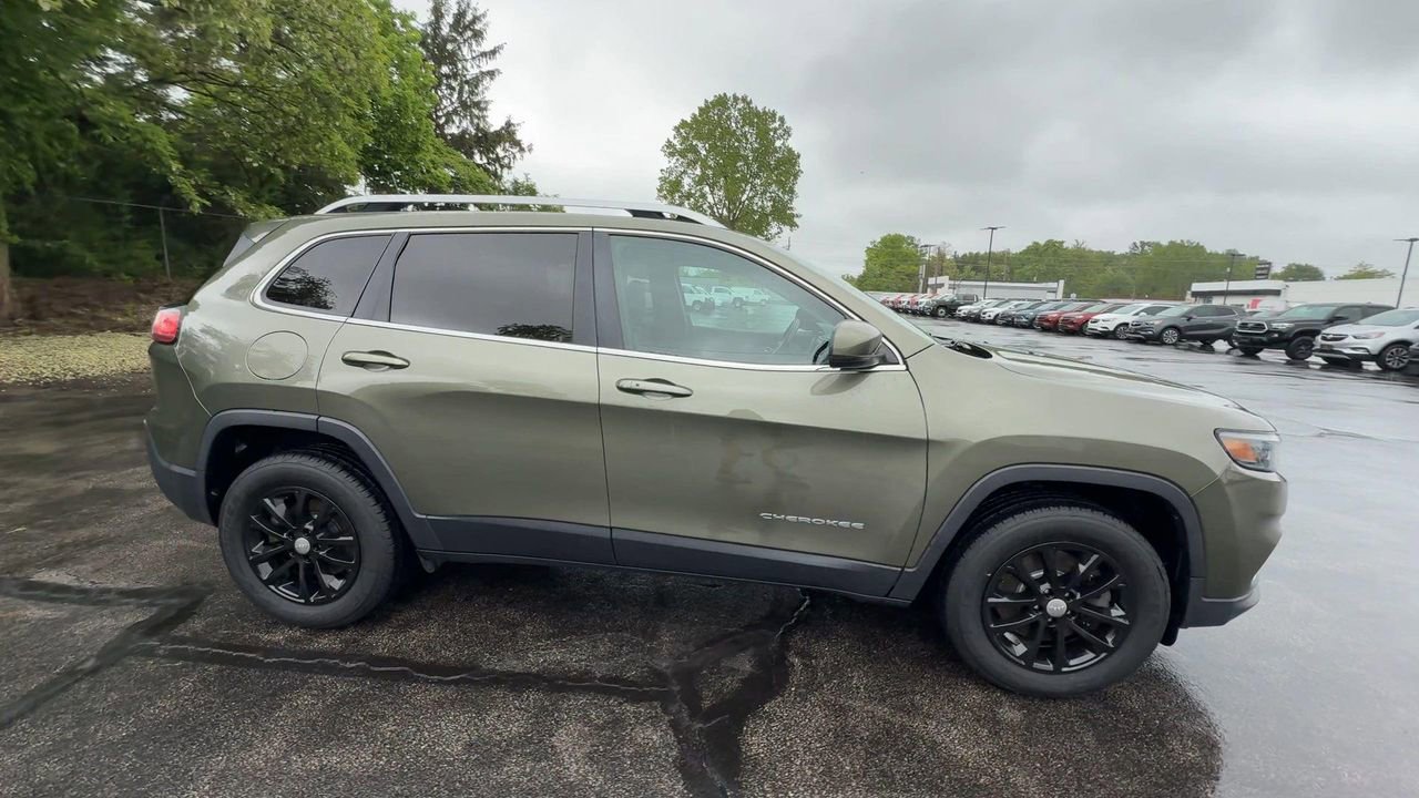 2019 Jeep Cherokee Latitude photo 8