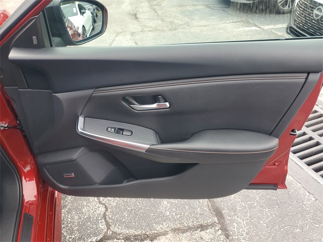 2023 Nissan Sentra SR photo 33