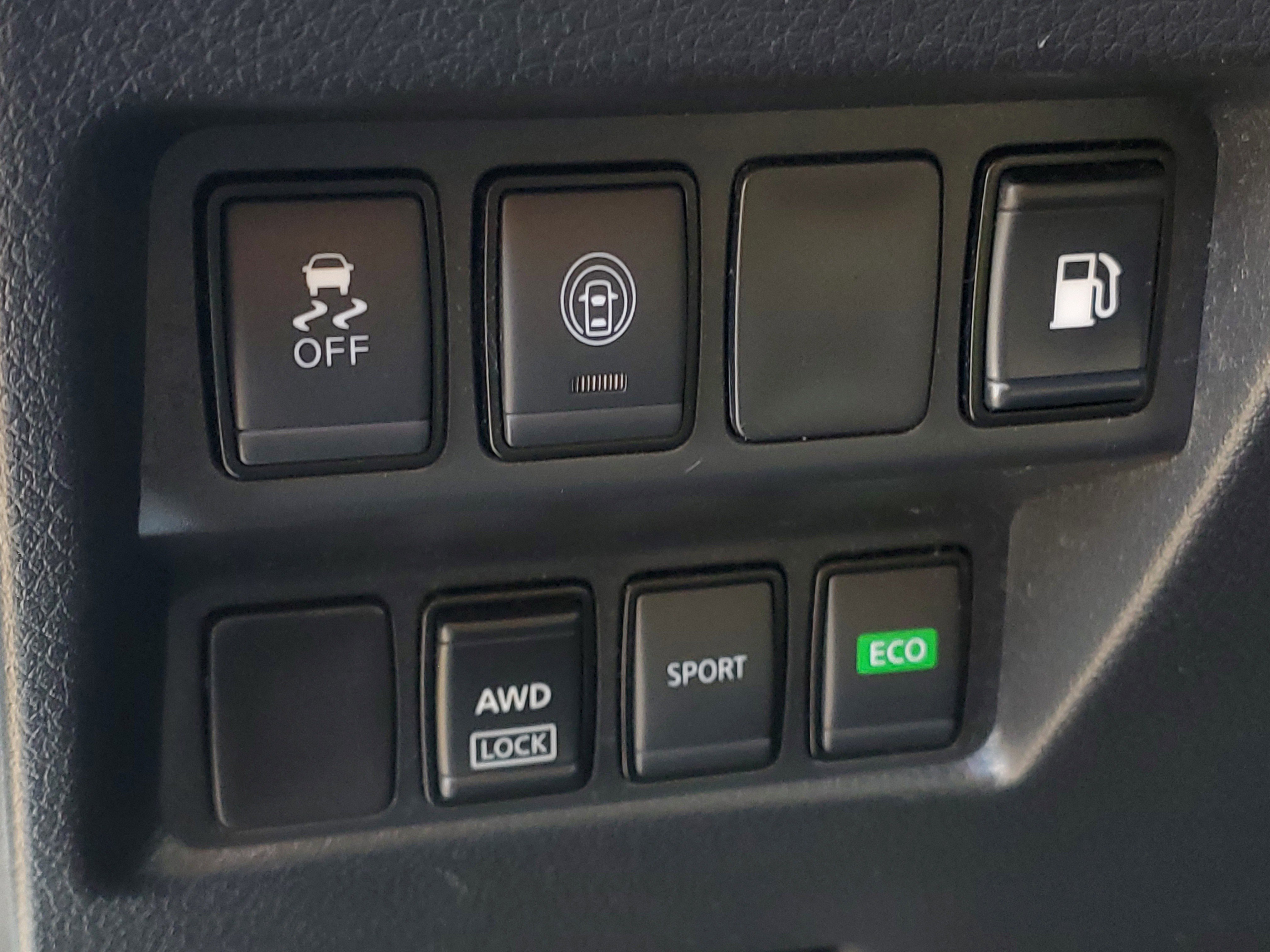2020 Nissan Rogue S photo 9