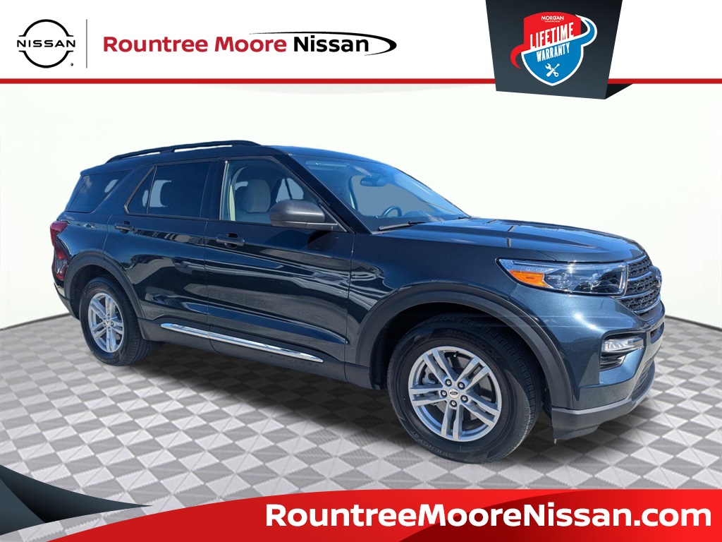 2023 Ford Explorer XLT's photo