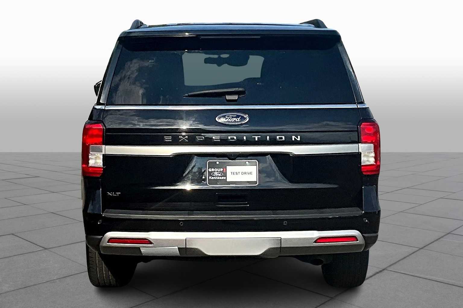 2024 Ford Expedition XLT photo 4