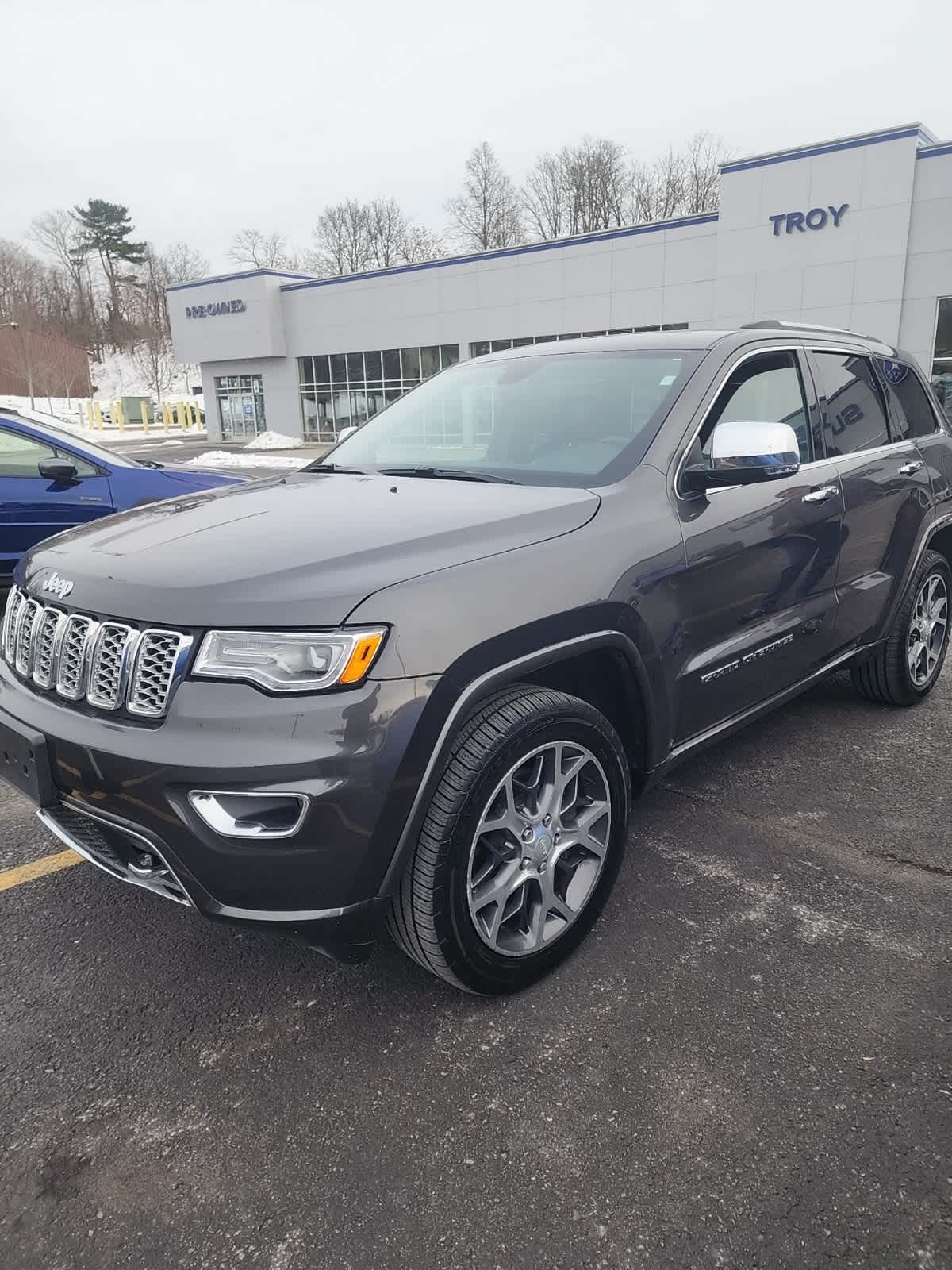 2020 Jeep Grand Cherokee Overland's photo