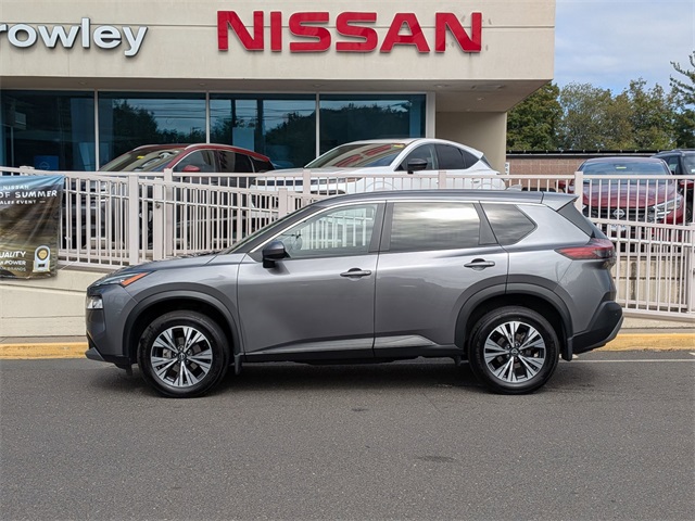 2023 Nissan Rogue SV photo 4