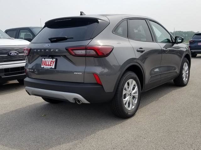 2025 Ford Escape Active photo 2