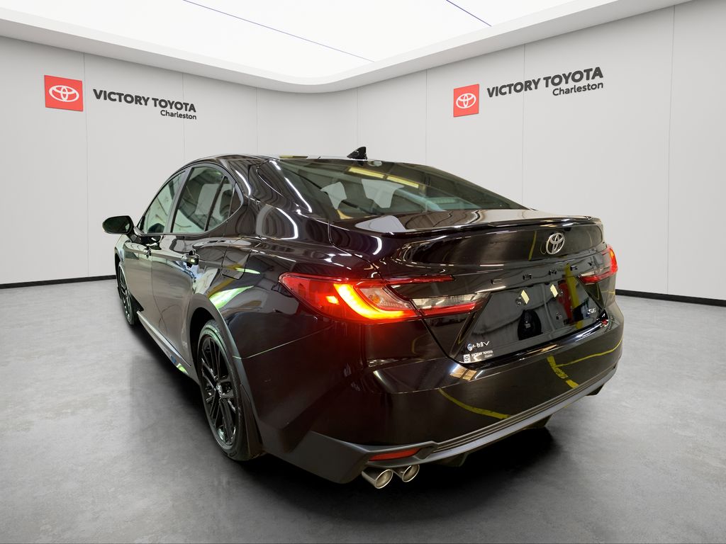 2026 Toyota Camry SE photo 3