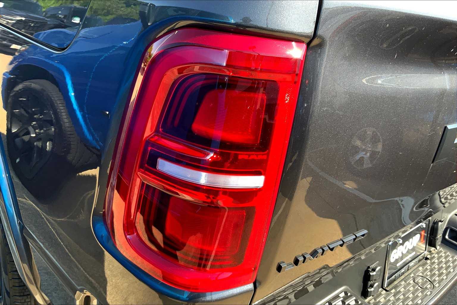 2026 Ram 1500 Limited photo 14