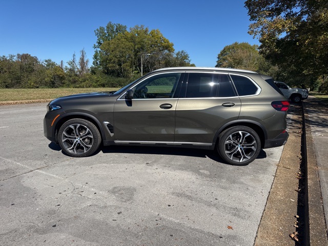 2025 Bmw X5 xDrive40i photo 2