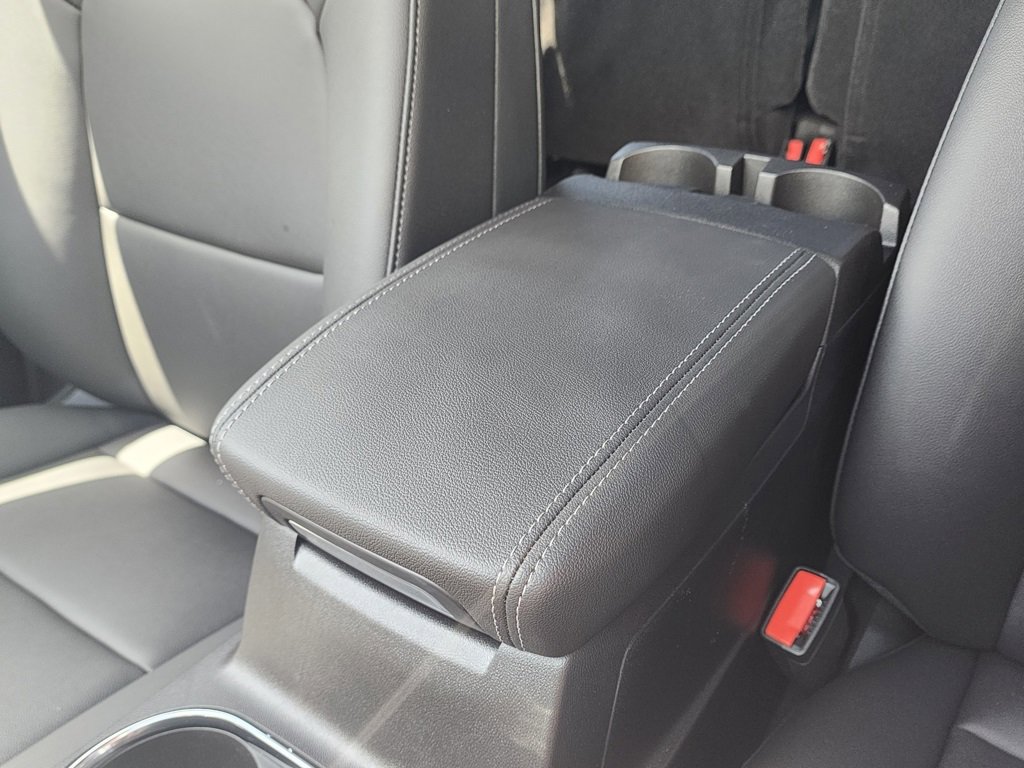 2025 Gmc Canyon Elevation photo 31