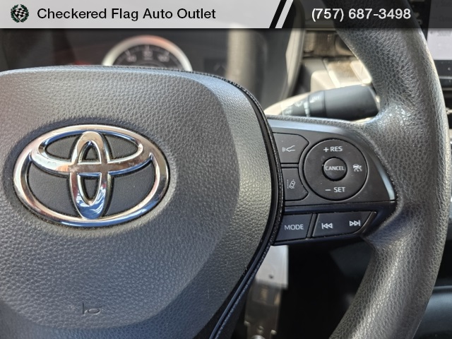 2020 Toyota Corolla LE photo 14
