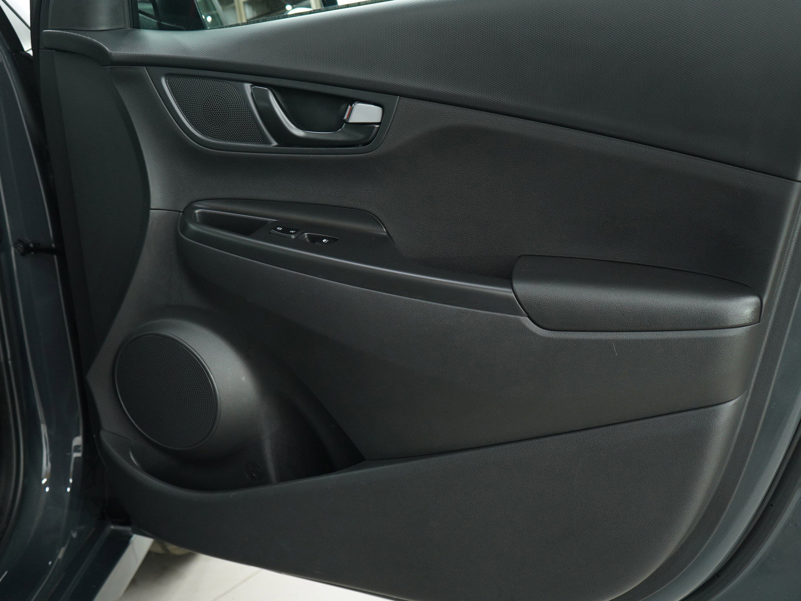 2023 Hyundai Kona N Line photo 9