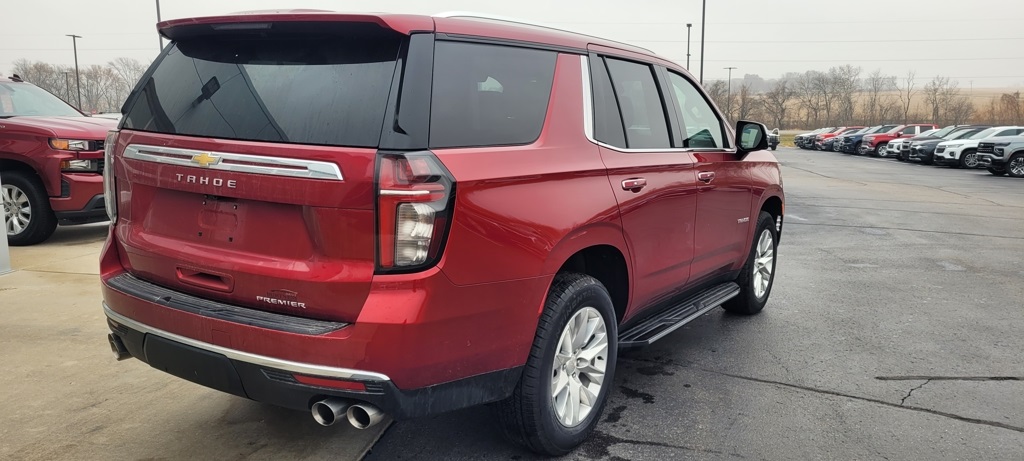 2023 Chevrolet Tahoe Premier photo 4