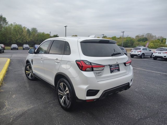 2025 Mitsubishi Outlander Sport ES SE LE photo 4