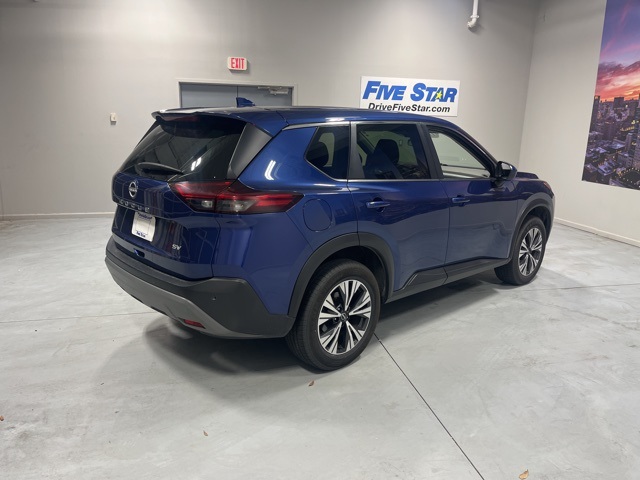 2023 Nissan Rogue SV photo 4