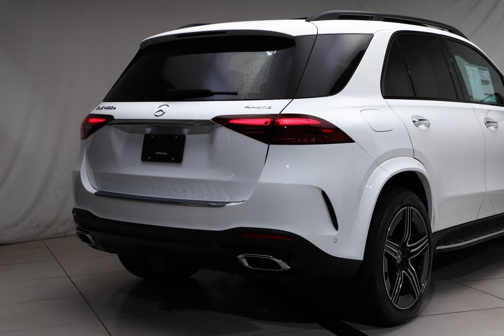 2025 Mercedes Benz GLE 450 4MATIC photo 4