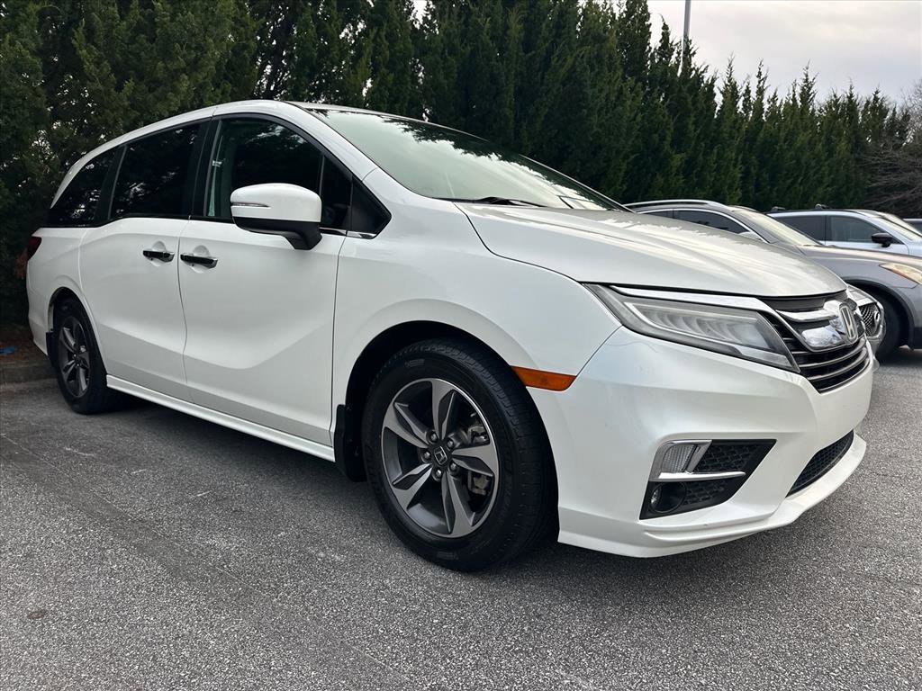 2019 Honda Odyssey Touring's photo