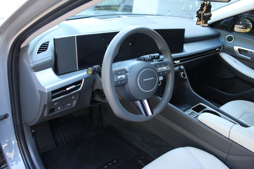 2024 Hyundai Sonata SEL photo 38
