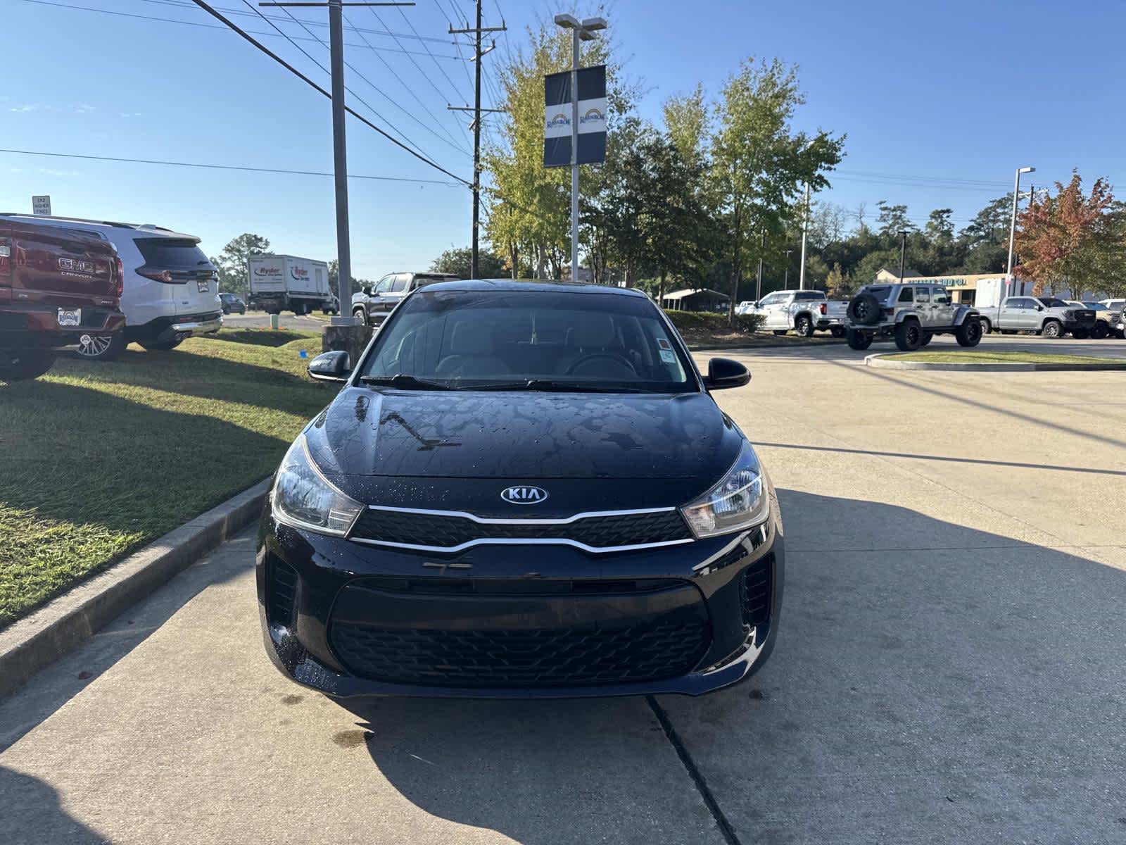 Used 2020 Kia RIO S with VIN 3KPA24AD3LE330704 for sale in Covington, LA