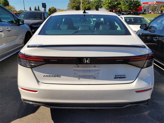 2023 Honda Accord Hybrid Sport-L photo 3