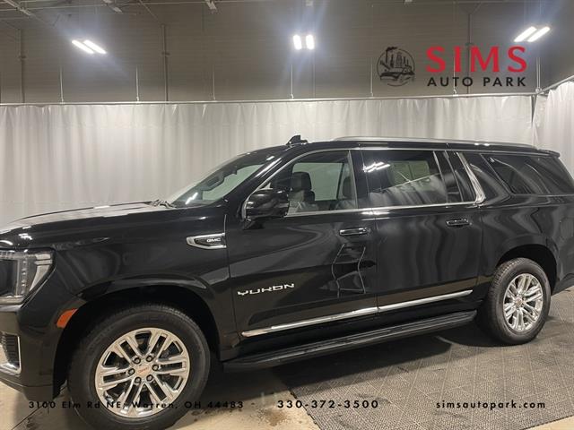 2022 GMC Yukon XL SLT's photo