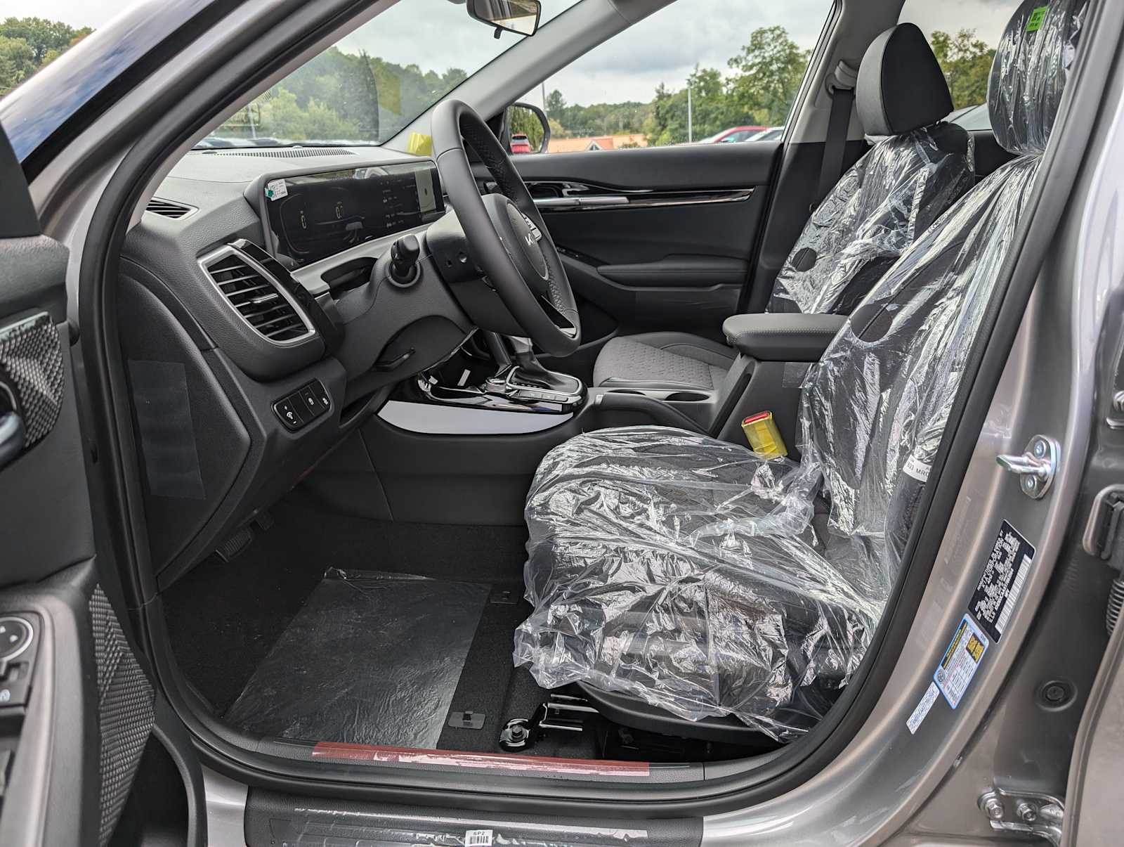 2026 Kia Seltos S photo 4