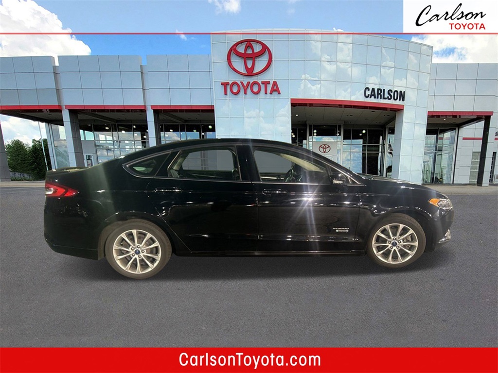 2017 Ford Fusion Energi Titanium's photo