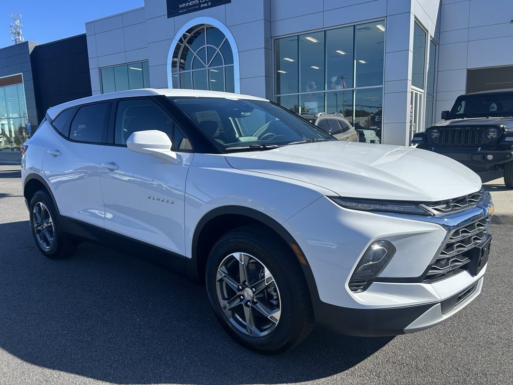 2025 Chevrolet Blazer 2LT's photo