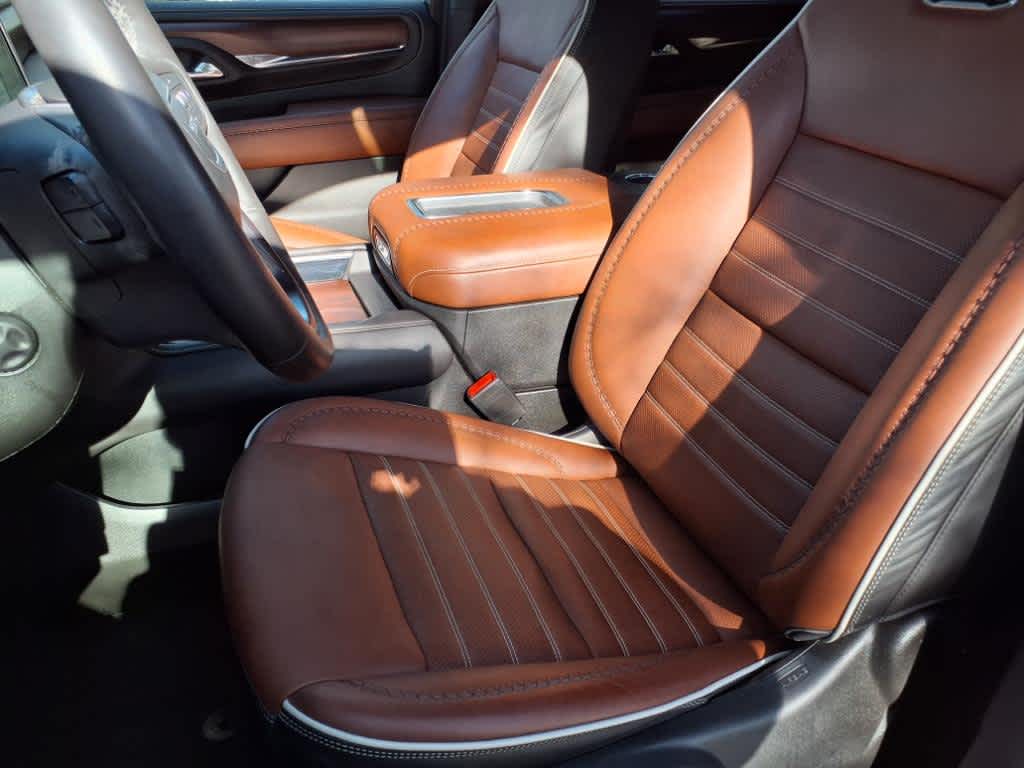 2023 Gmc Yukon XL Denali Ultimate photo 8